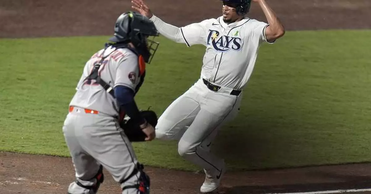 Taylor Walls hits sacrifice fly in 9th as Rays rally to beat Astros 3-2