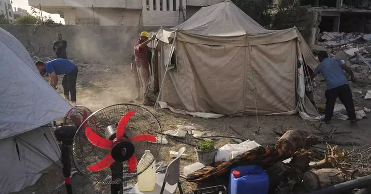 After brief return home, a family in Gaza is forced by war to flee again