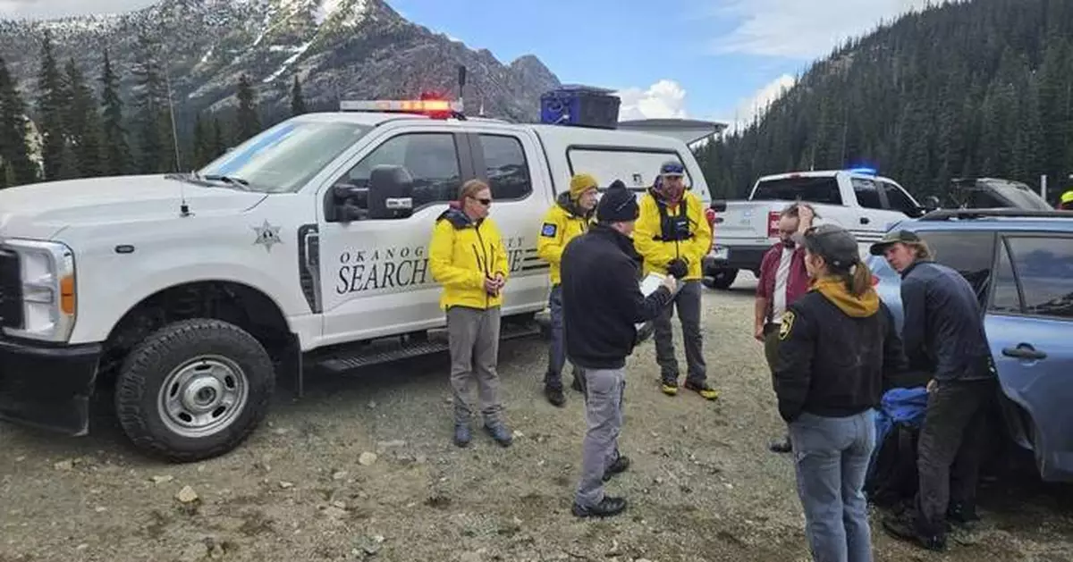 Climber who survived 400-foot fall that killed 3 others was unconscious before seeking pay phone