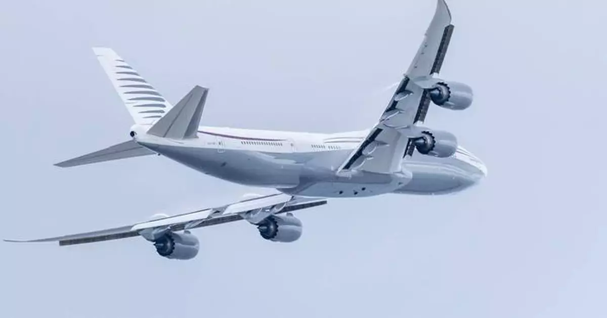 Schumer is vowing to hold up Justice Department nominees for answers about luxury plane from Qatar