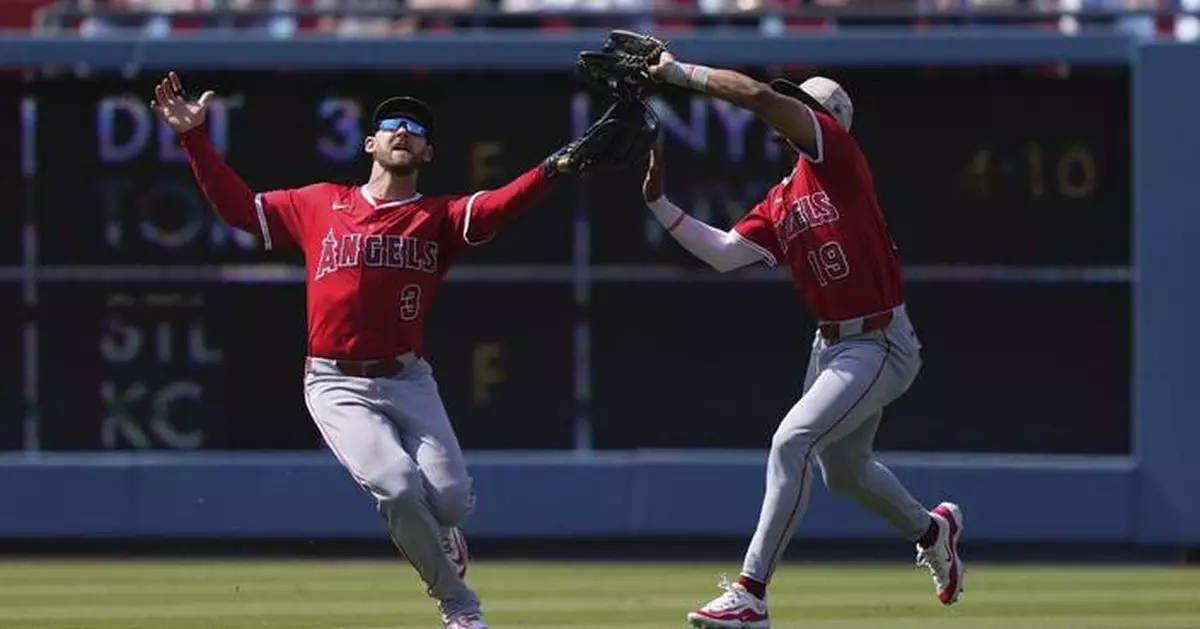 Travis d'Arnaud's tiebreaking homer in 8th leads Angels over Dodgers 6-4 for 3-game sweep
