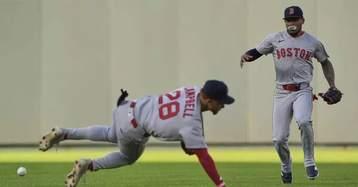 Crochet, Red Sox beat KC 10-1 to end Royals' winning streak at 7