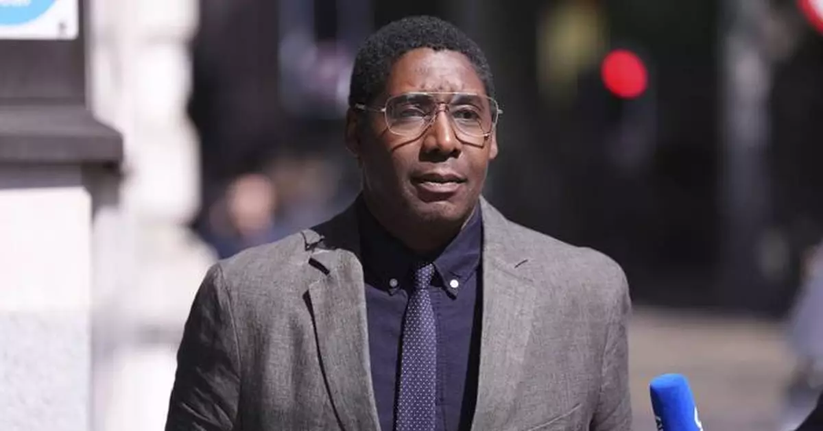 Art expert pleads guilty to selling works to suspected Hezbollah financier