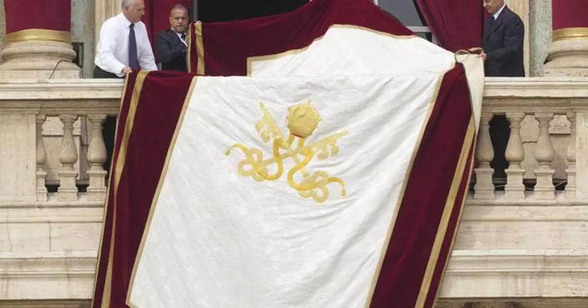 Pope Leo XIV calls for peace in Ukraine and Gaza in symbolically rich blessing on Mother's Day