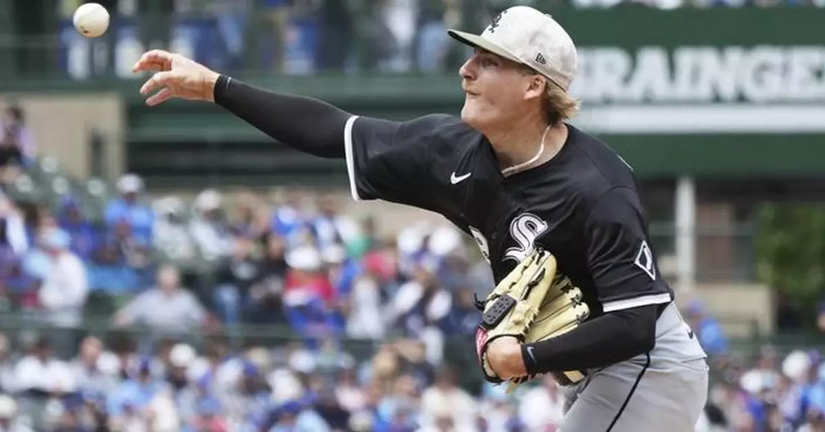 White Sox right-hander Jonathan Cannon has been scratched because of lower back tightness