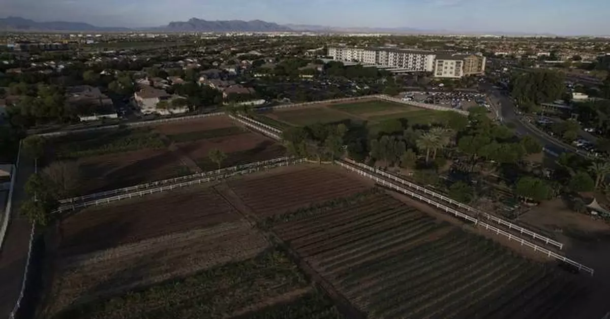 A little bit of farm, a little bit of suburbia: That's the recipe for Agritopia