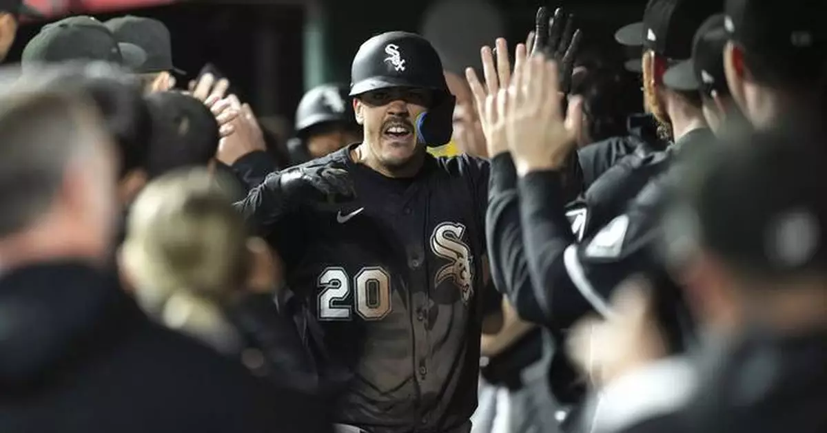 Miguel Vargas' 3-run homer in 10th sends White Sox to 5-1 win over Reds
