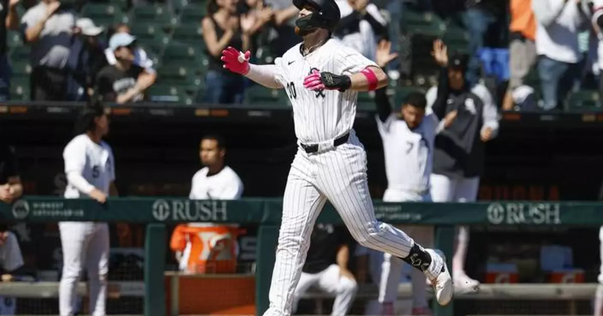 Elko makes his first hit count: His 3-run homer lifts the White Sox over the Marlins 4-2