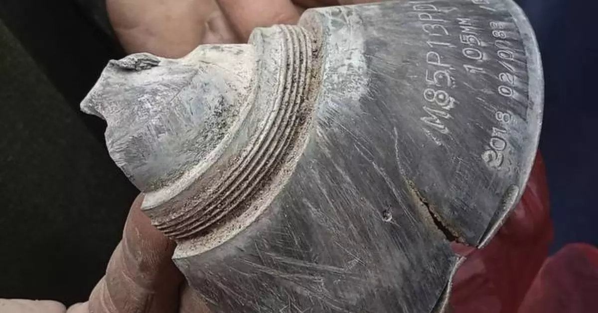 AP PHOTOS: Pakistan and India agree to a truce ending the worst military confrontation in decades