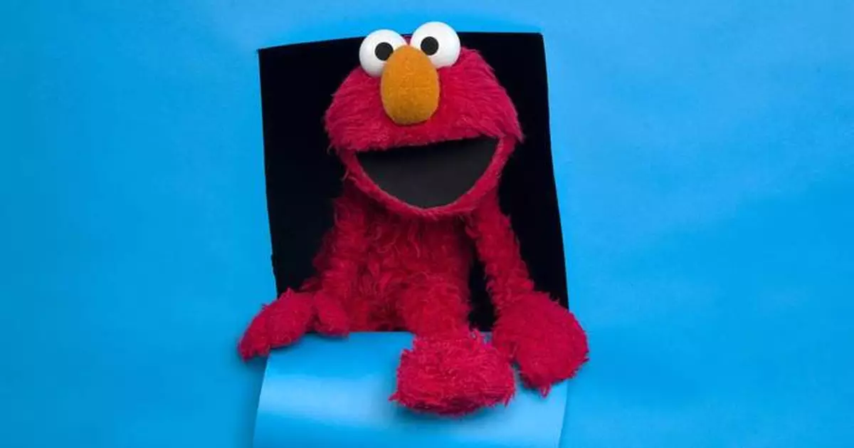 'Sesame Street' moves in with Netflix, but will stay on PBS