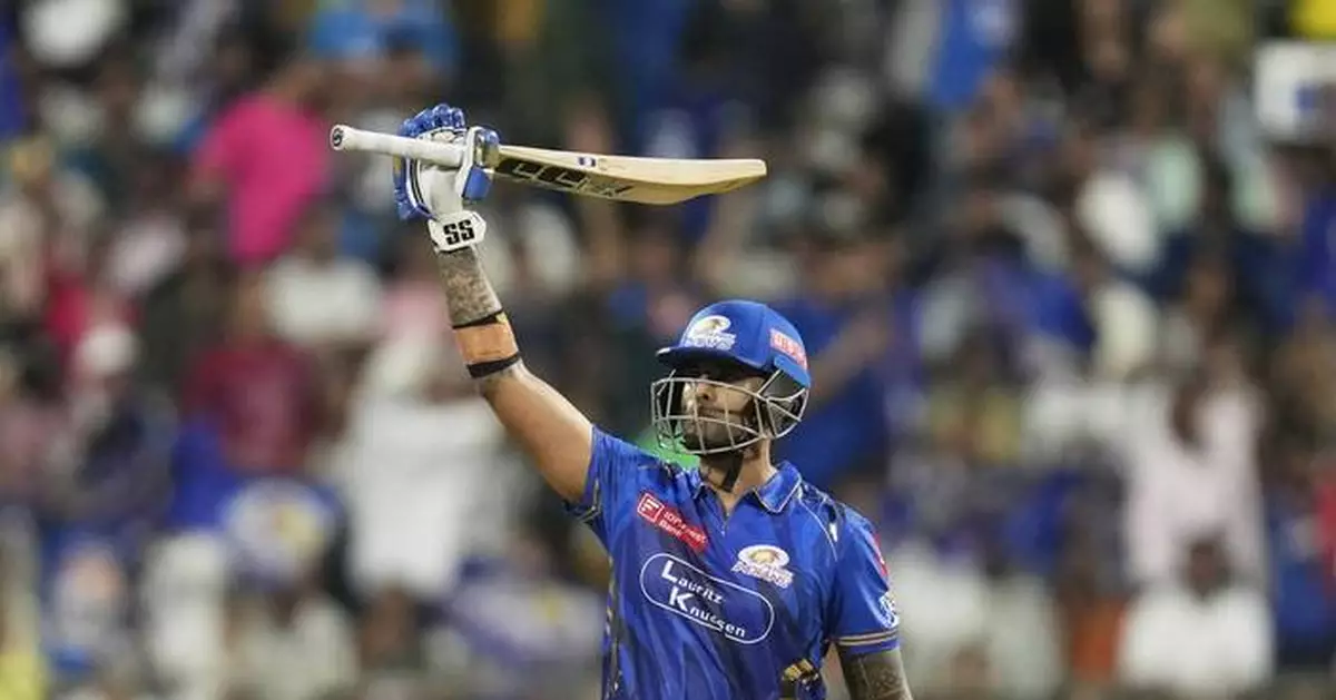 Mumbai Indians seal the final IPL playoffs spot with 59-run win over Delhi