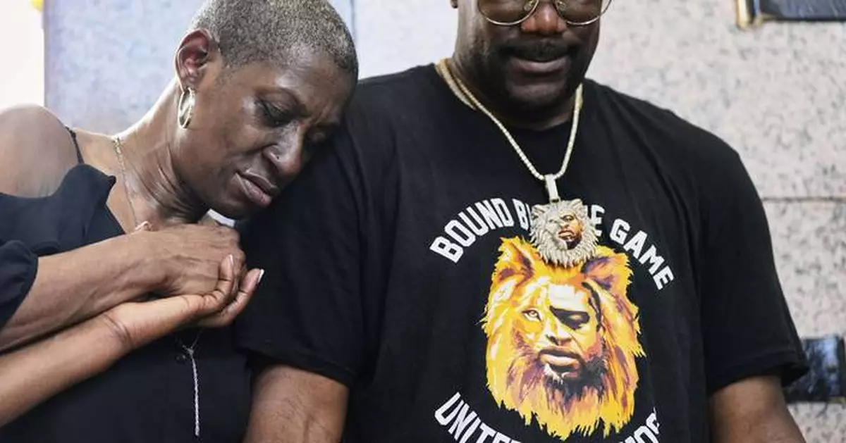 AP PHOTOS: Thousands gather to mark the fifth anniversary of George Floyd’s murder