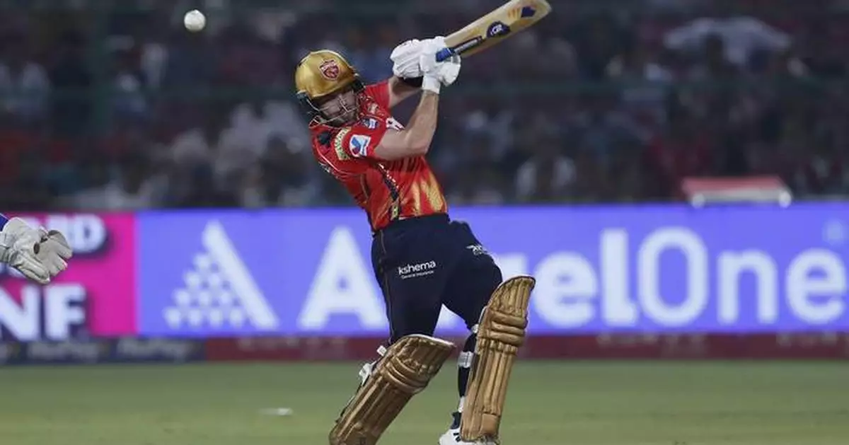 Punjab demolishes Mumbai and secures top-two spot in IPL playoffs
