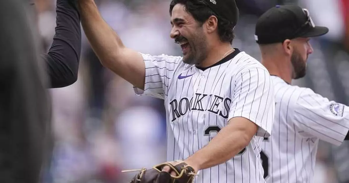 Rockies end 8-game losing streak, beat Sale and Braves 2-1 behind Doyle homer to improve to 5-25