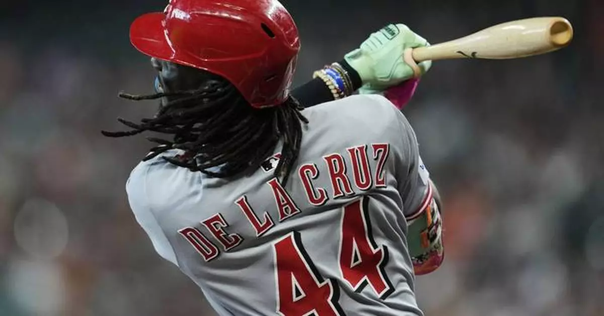 Reds score 10 runs in first inning of 13-9 win over Astros