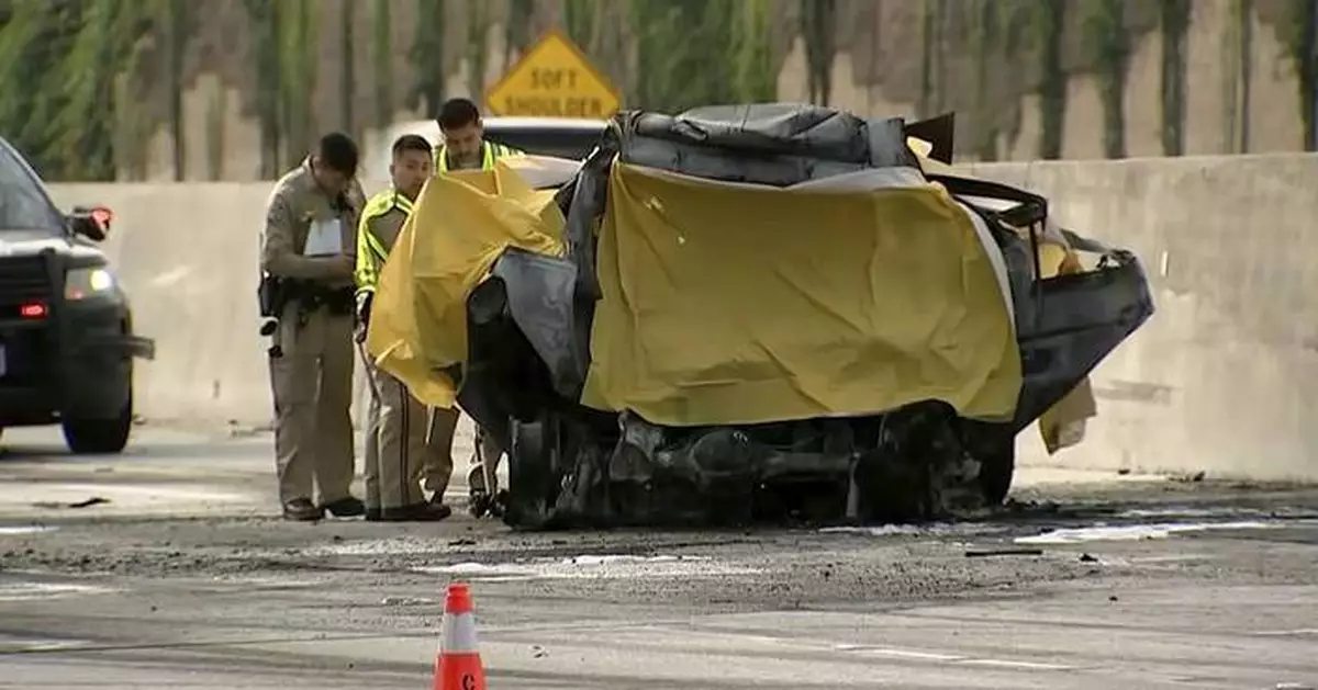 1 killed, 32 injured in collision of bus and SUV on Los Angeles area freeway