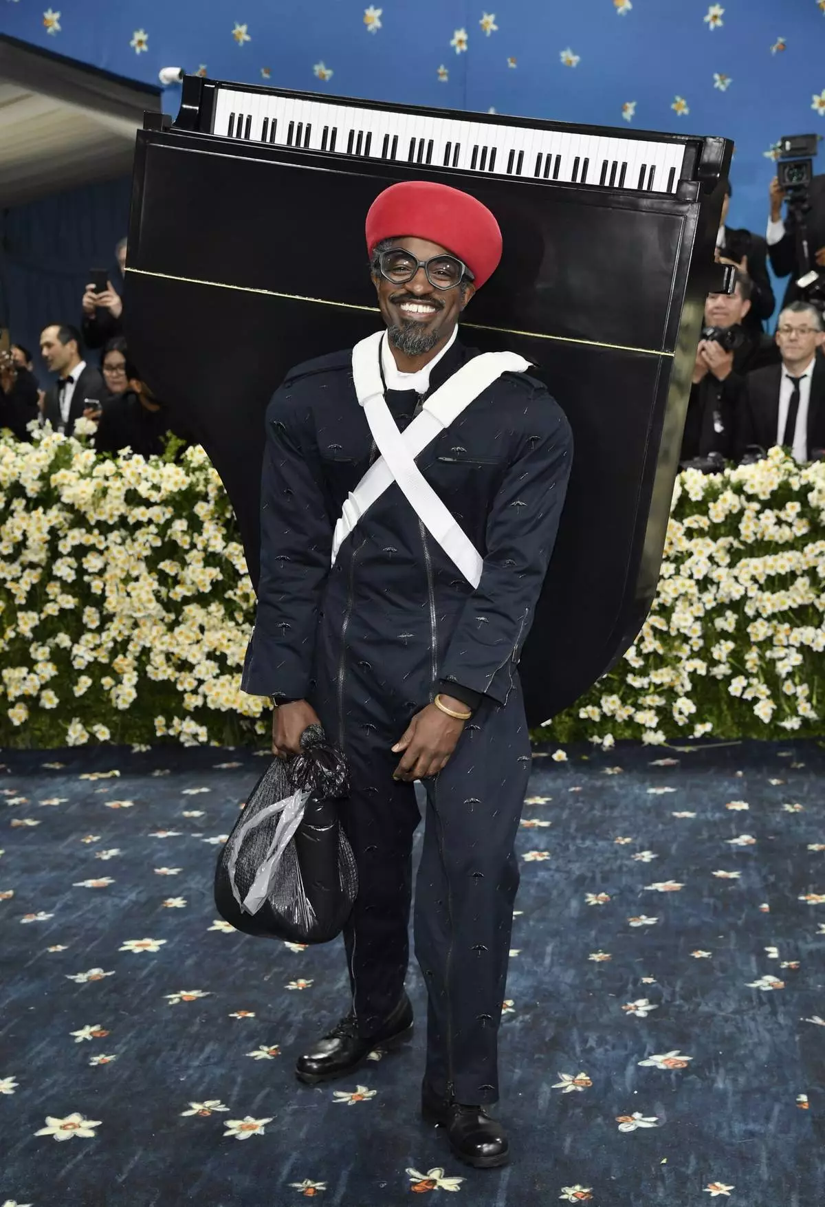 Andre 3000 attends The Metropolitan Museum of Art's Costume Institute benefit gala celebrating the opening of the "Superfine: Tailoring Black Style" exhibition on Monday, May 5, 2025, in New York. (Photo by Evan Agostini/Invision/AP)