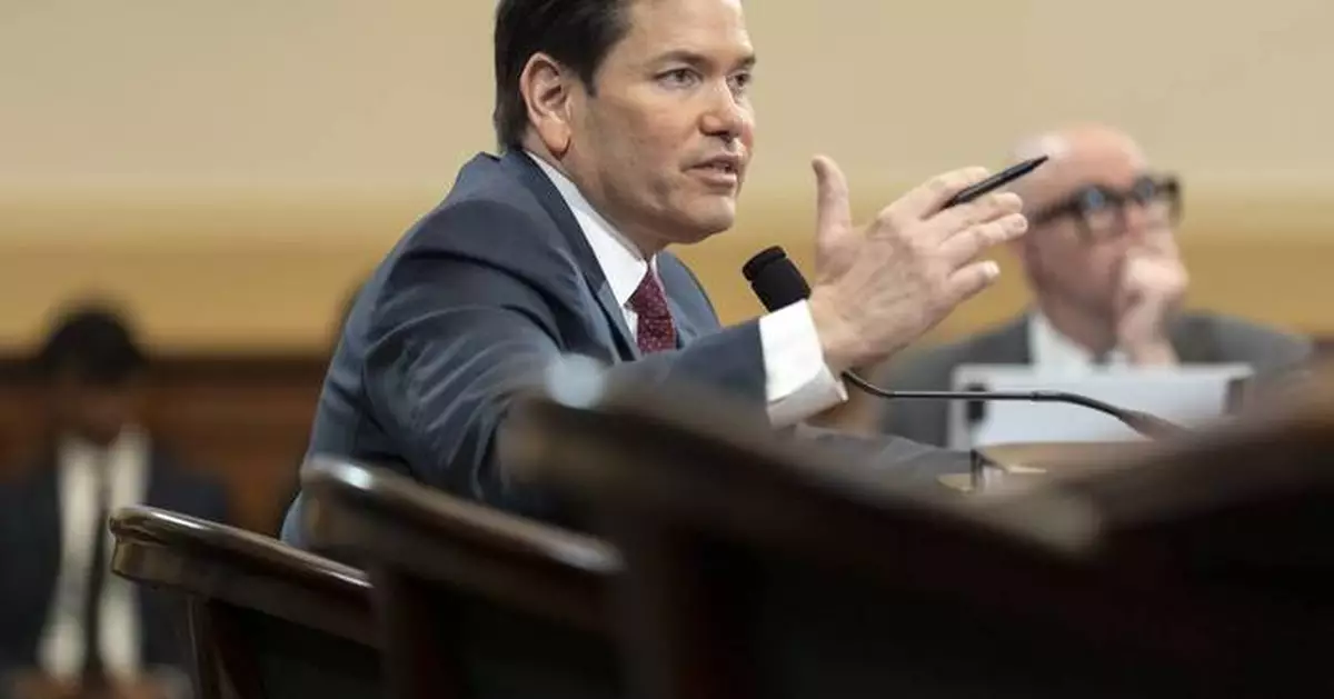 US stops scheduling visa interviews for foreign students while it expands social media vetting