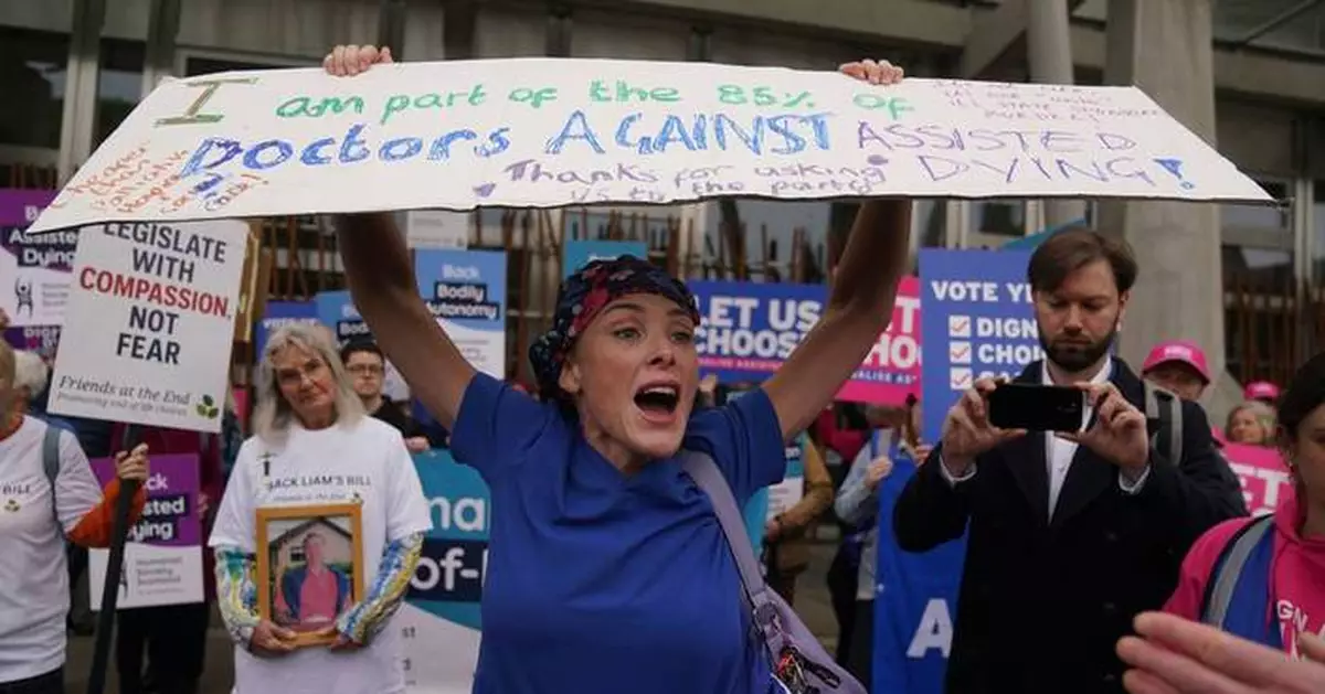 PHOTO COLLECTION: Britain Assisted Dying