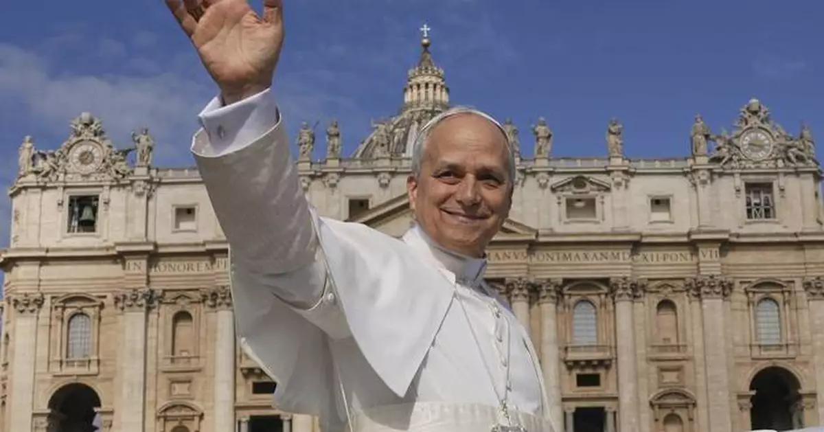 AP PHOTOS: Pope Leo XIV takes his first popemobile ride in St. Peter's Square ahead of installation