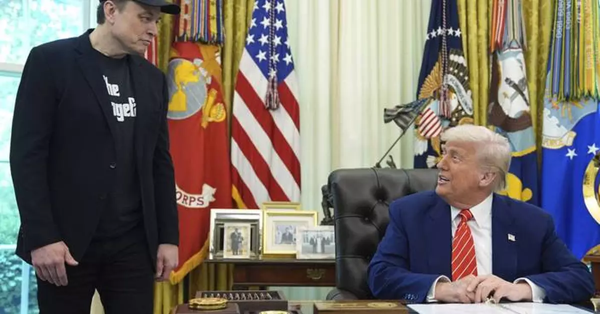 Trump gives Elon Musk an Oval Office sendoff, crediting him with 'colossal change'