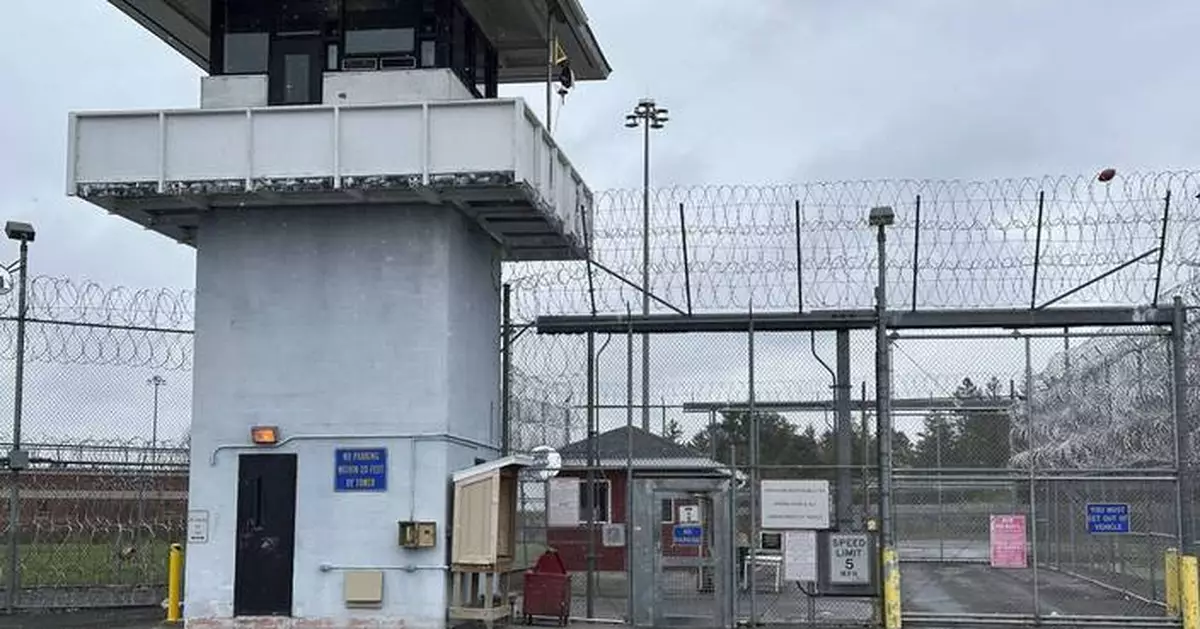 Former New York prison guard pleads guilty in connection with inmate's beating  death