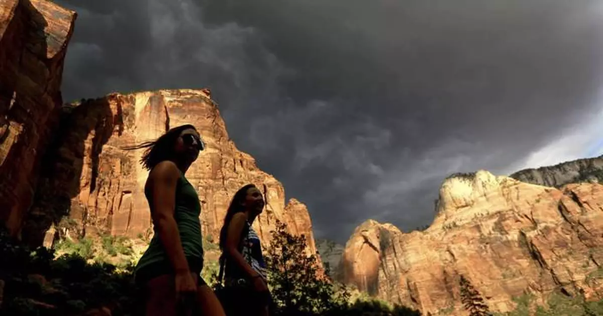 A Republican push to sell public lands in the West is reigniting a political fight