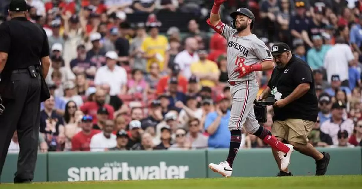 With dad on hand, Kody Clemens homers in 1st game at Fenway Park to lead Twins past Red Sox 4-3