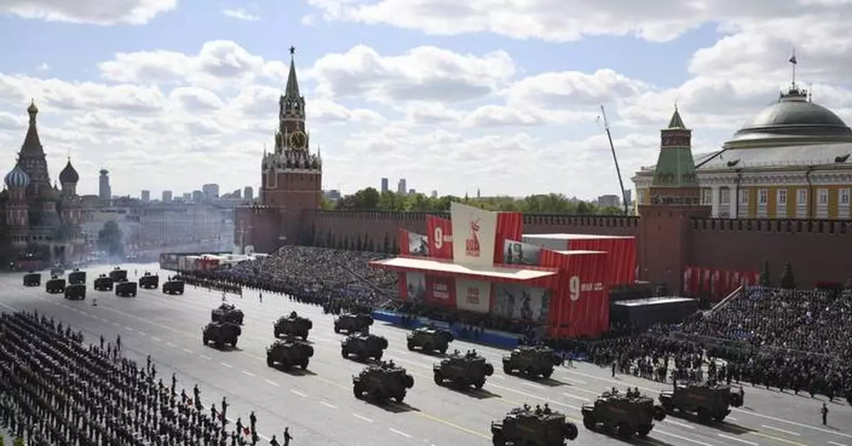 AP PHOTOS: Russia’s Victory Day parade begins