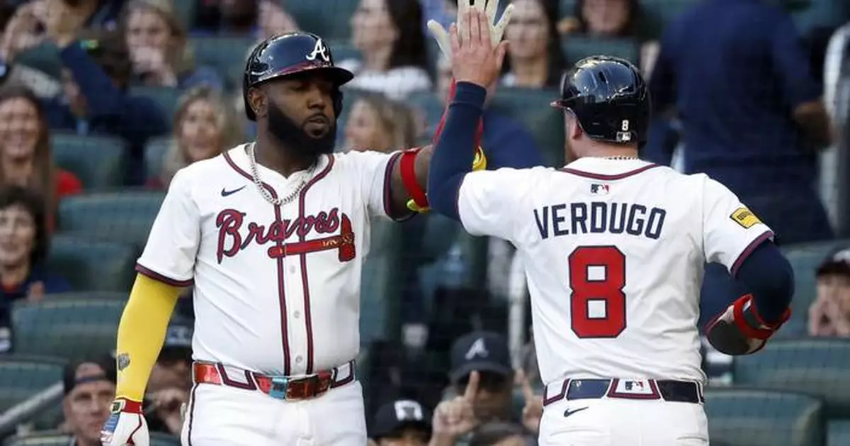 Smith-Shawver takes no-hitter into 8th inning as Braves blank Reds 4-0