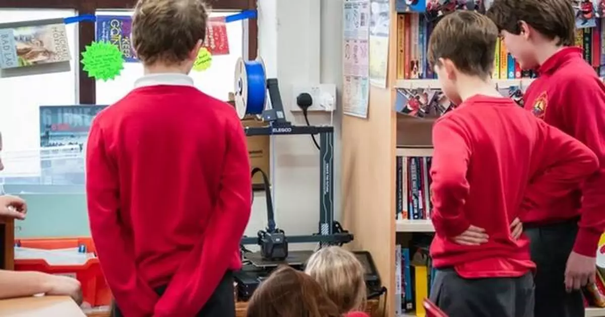 Elegoo Expands CSR Programs for Social Inclusion, Marking 10 Years of Empowering Creators