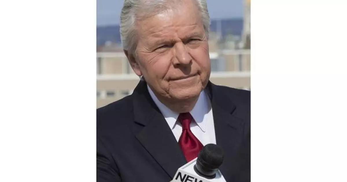 Mark Davis, longtime Connecticut TV political reporter, dies at 76
