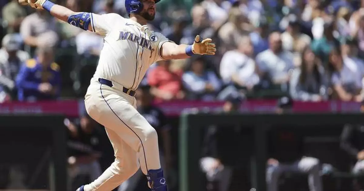 Mariners slugger Cal Raleigh leads MLB in homers and is on pace to set a season record for catchers