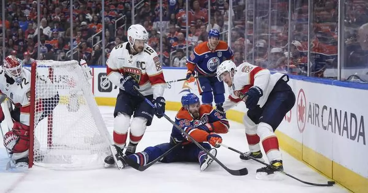 Panthers rout Oilers 6-1 in Game 3 to take a 2-1 lead in the Stanley Cup Final