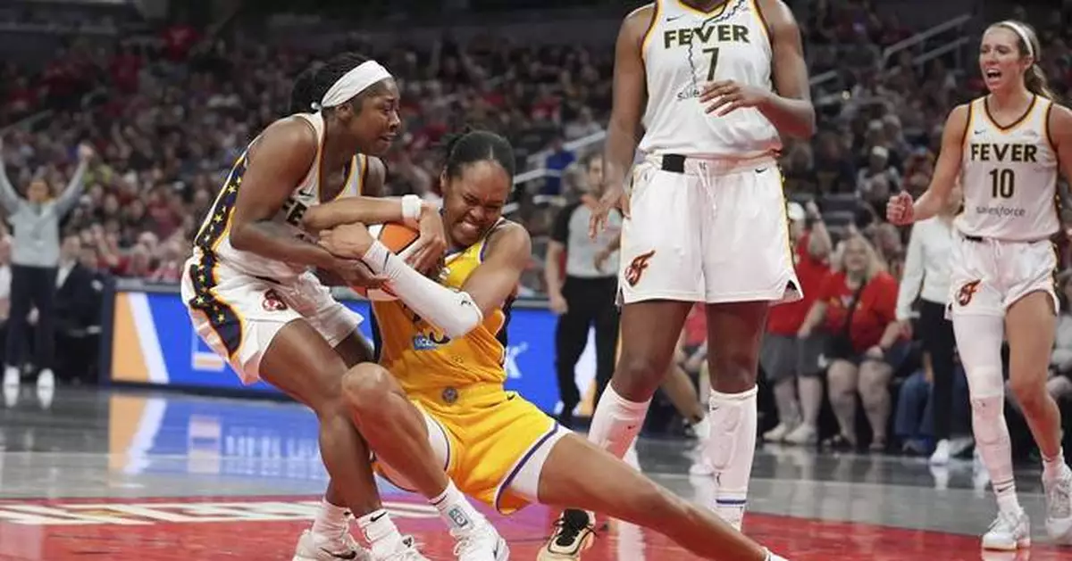 Azura Stevens, Kelsey Plum each score 20-plus and the Sparks beat the short-handed Fever 85-75