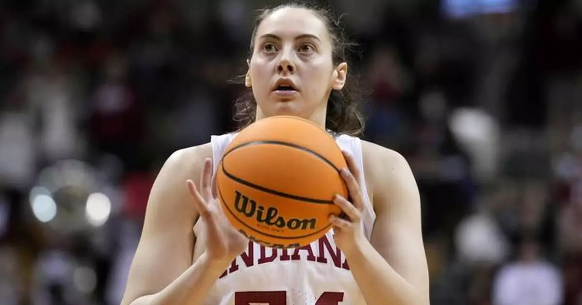 Seattle Storm sign forward Mackenzie Holmes