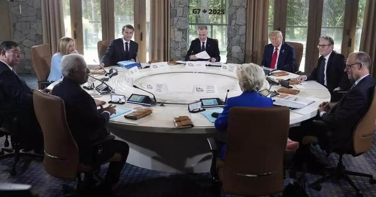 Photos of world leaders in Canada's Rocky Mountains for the G7 summit