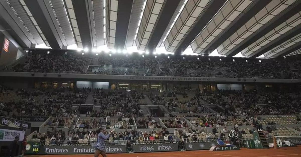 French Open: Coco Gauff digs deep to beat Keys and will face 361st-ranked Boisson in the semifinals