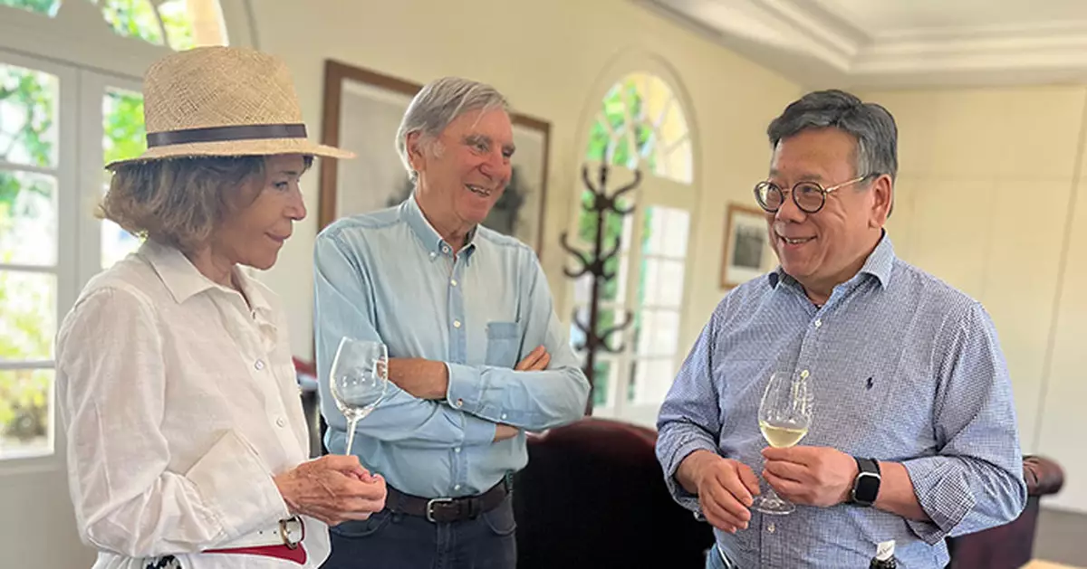 Hong Kong Promotes Wine and Liquor Trade Opportunities During Bordeaux Visit
