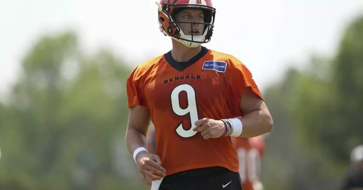 Trey Hendrickson skips Bengals minicamp seeking new contract