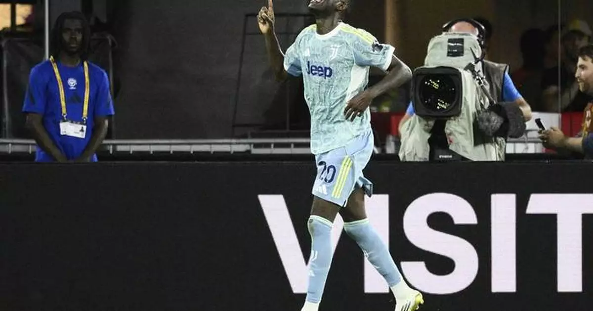 Kolo Muani, Conceição each score twice in Juventus' 5-0 win over Al Ain in the Club World Cup