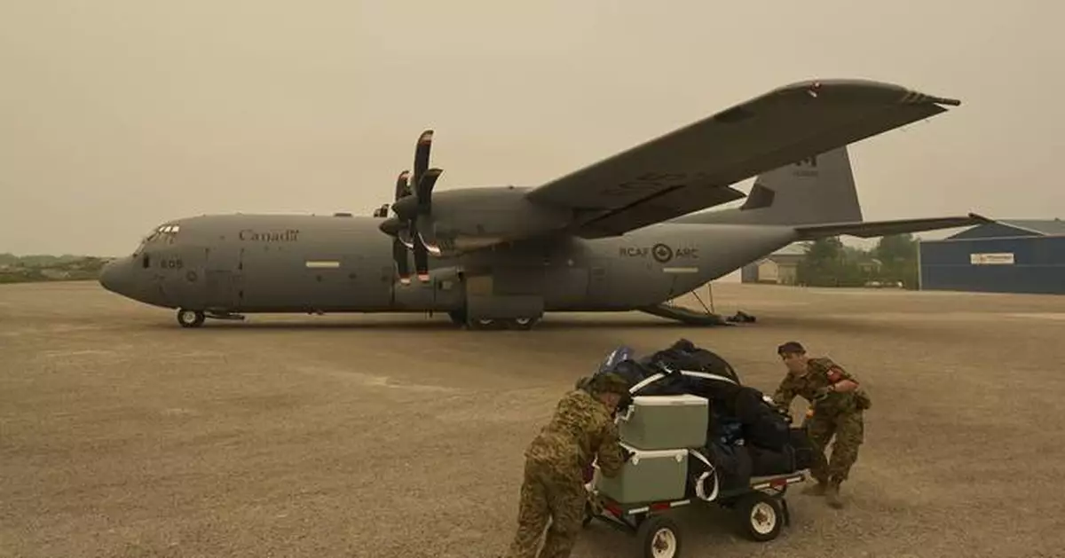 Canadian wildfire smoke causes 'very unhealthy' conditions in American Midwest and reaches Europe