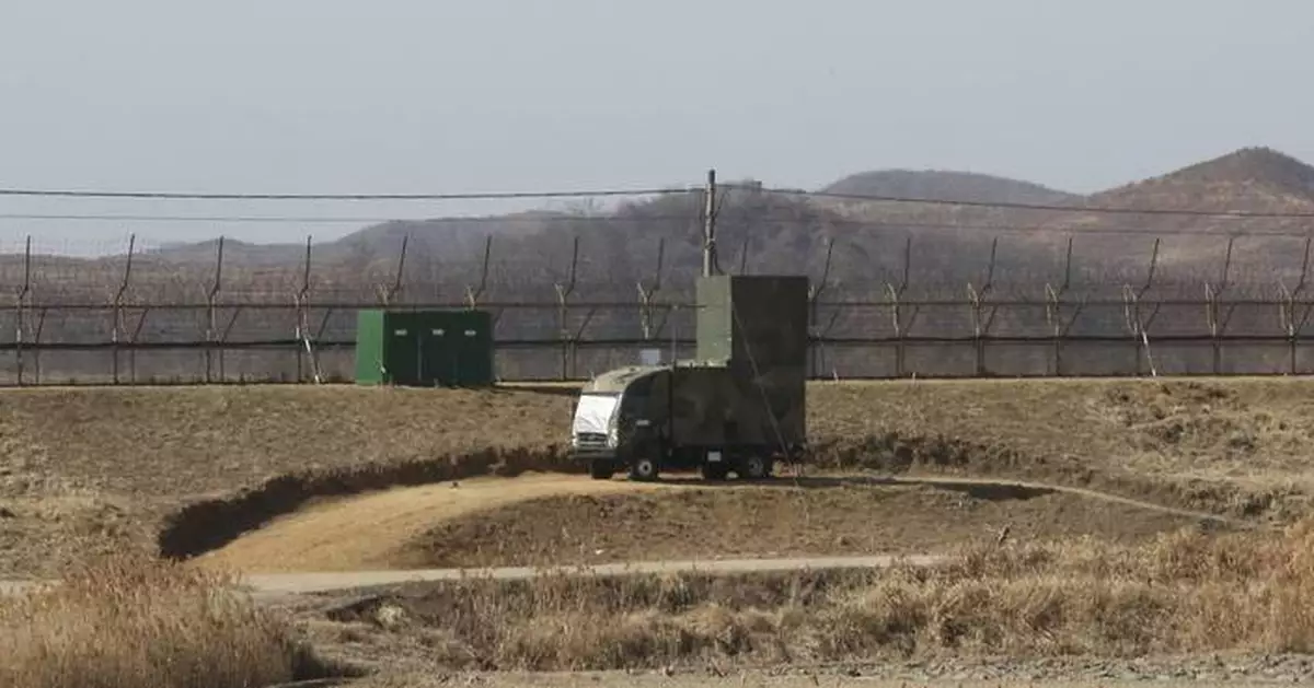 South Korea halts propaganda broadcasts along border with rival North in a move to ease tensions