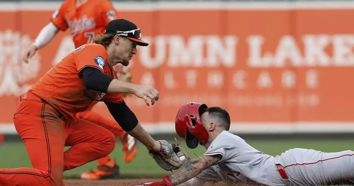 Mullins and Sánchez hit back-to-back home runs to key Orioles' 6-5 victory over Angels