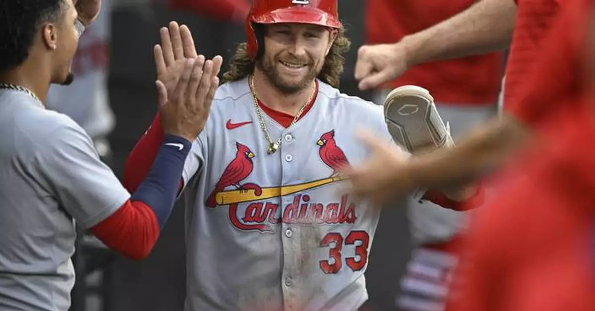 Cardinals' Donovan and Herrera shine in 12-2 rout of White Sox