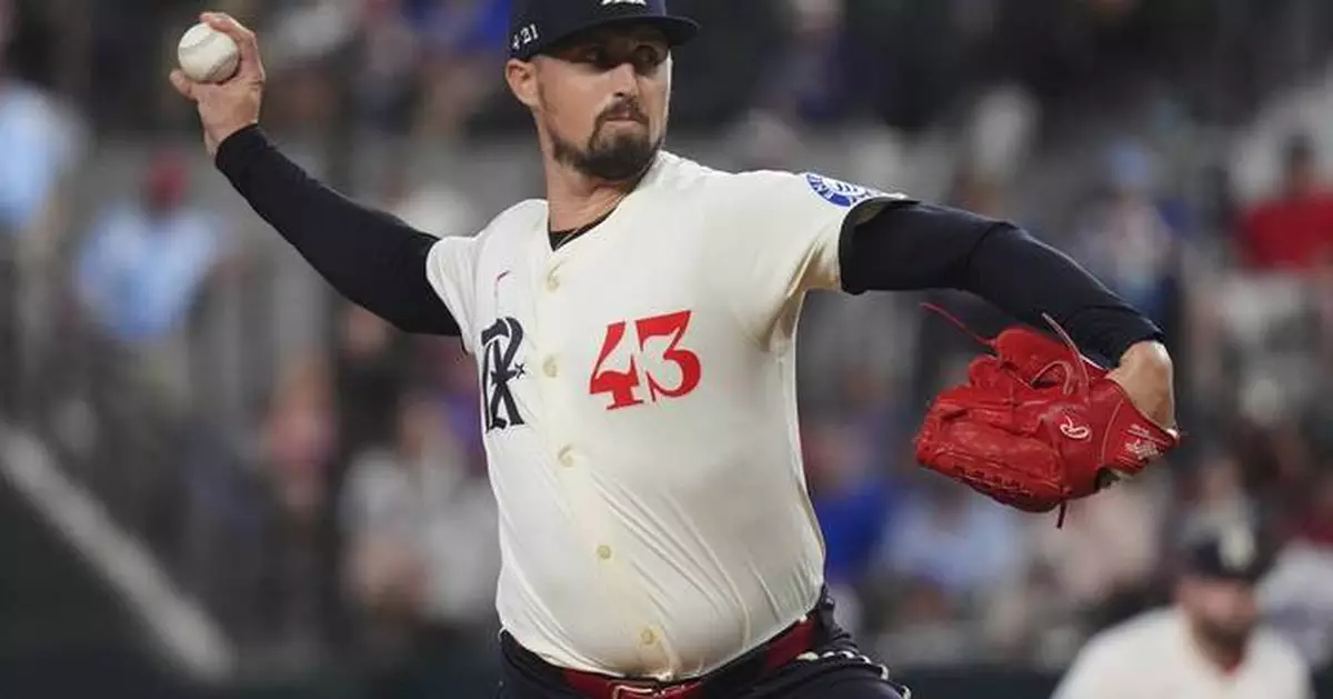 Josh Smith homers and scores all 3 runs for the Texas Rangers in a 3-1 win over the White Sox
