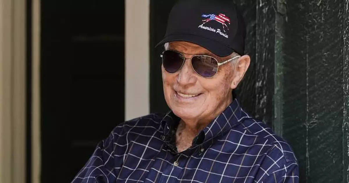 Hall of Famer D. Wayne Lukas has been hospitalized and will not return to training, family says