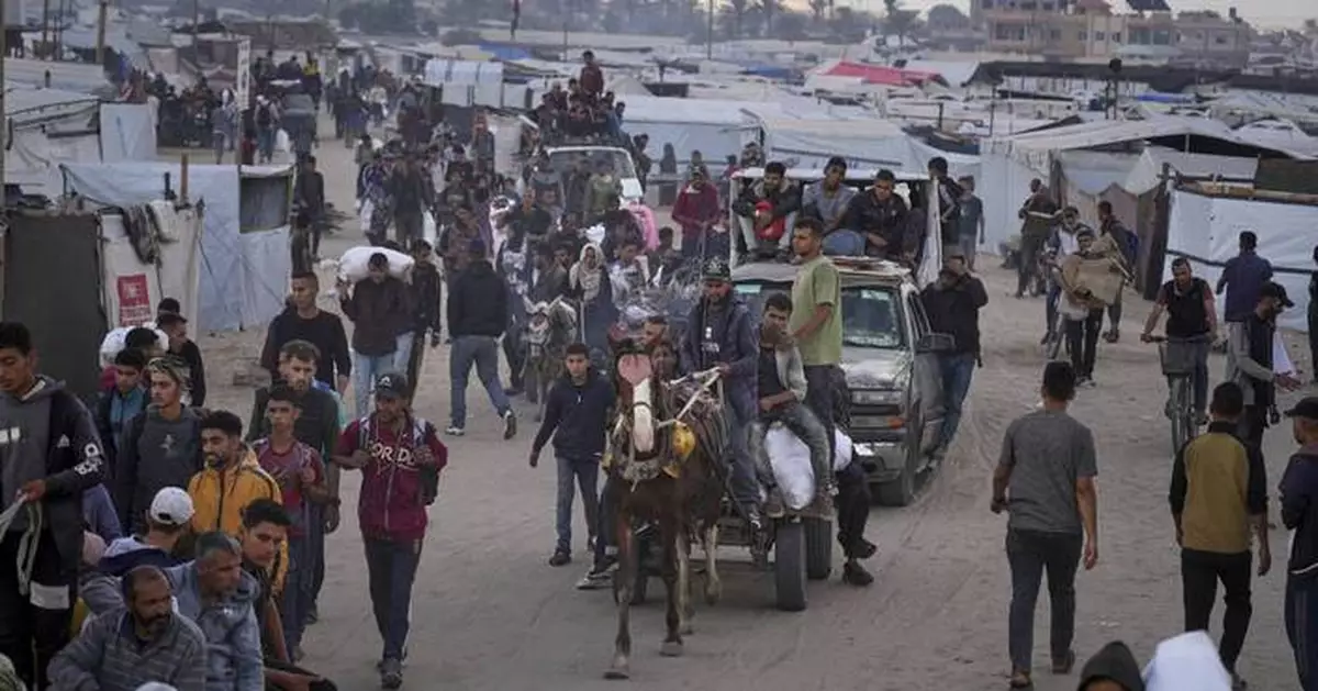 US- and Israeli-backed group pauses food delivery in Gaza after deadly shootings