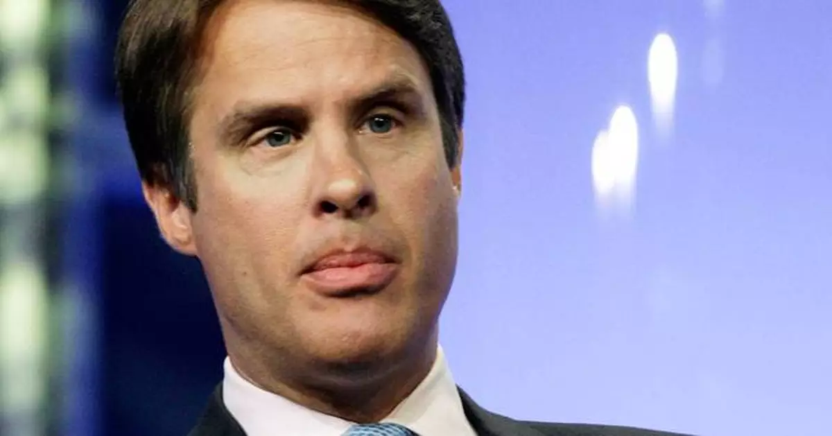 Correspondent Terry Moran out at ABC News, two days after suspension over Stephen Miller post