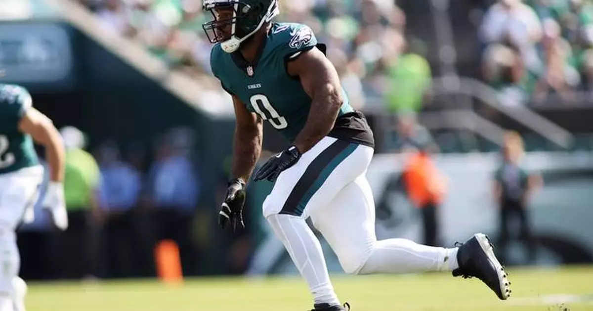 The 49ers complete trade to acquire edge rusher Bryce Huff from the Eagles for a mid-round pick